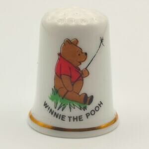 VTG Birchcroft Fine Bone China Thimble Winnie the Pooh Gold Trim Disney British